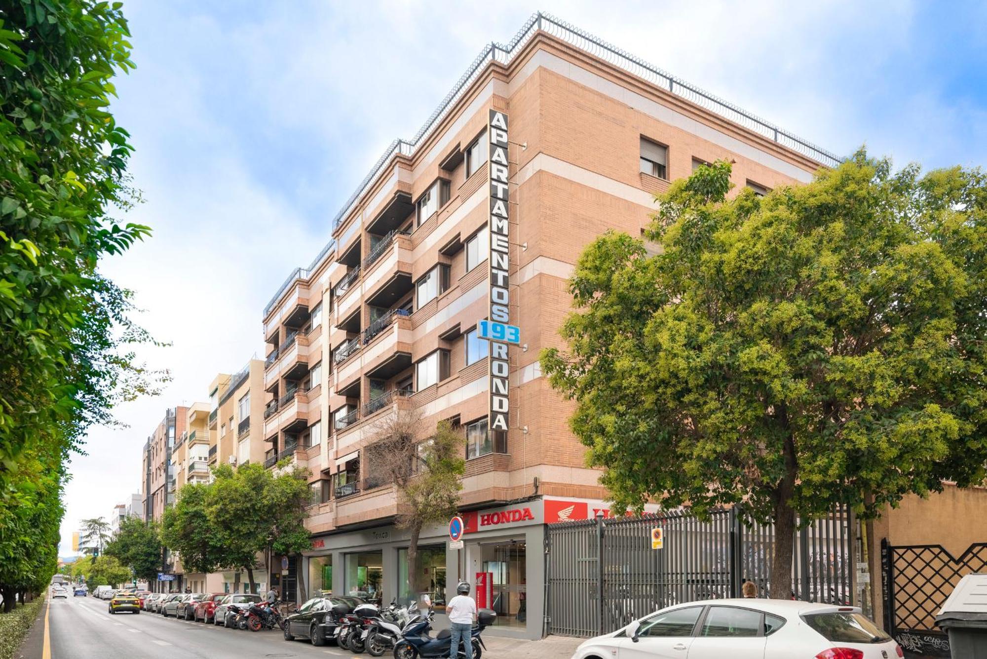 Ronda Suites 193 Junto A Hospitales Y Cerca Centro Con Parking Gratis Grenade Extérieur photo